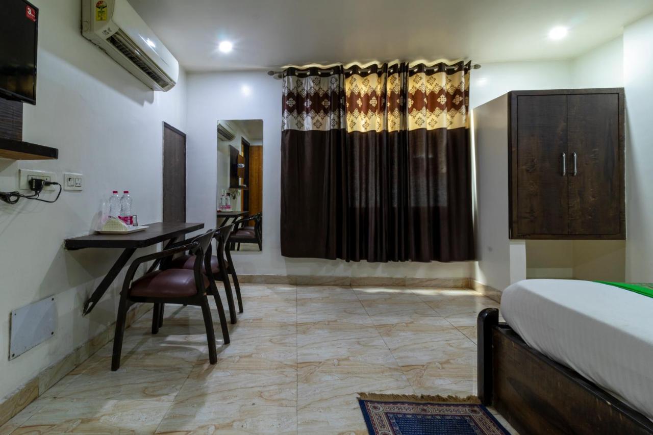 ניו דלהי Hotel The Amour Dx Near Igi Airport Delhi מראה חיצוני תמונה