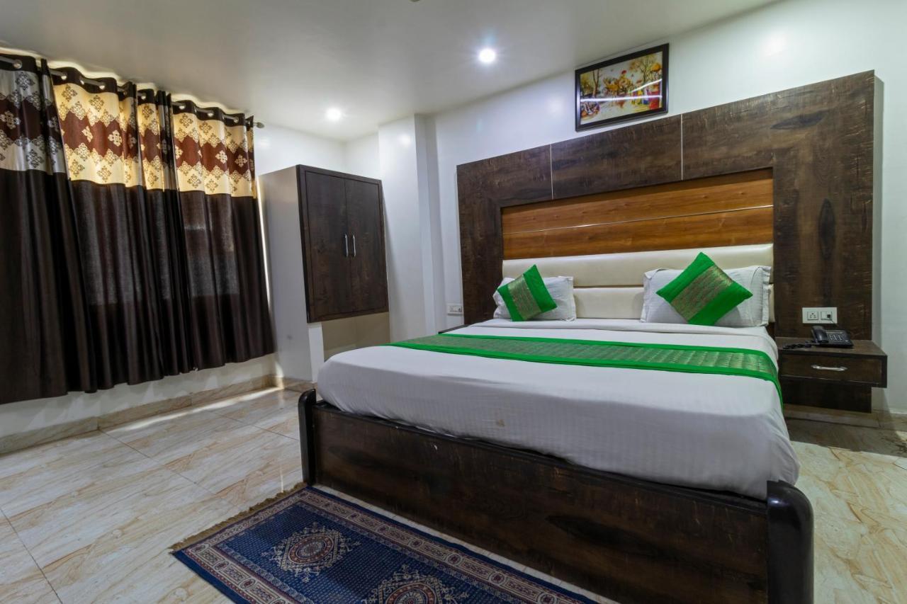 ניו דלהי Hotel The Amour Dx Near Igi Airport Delhi מראה חיצוני תמונה